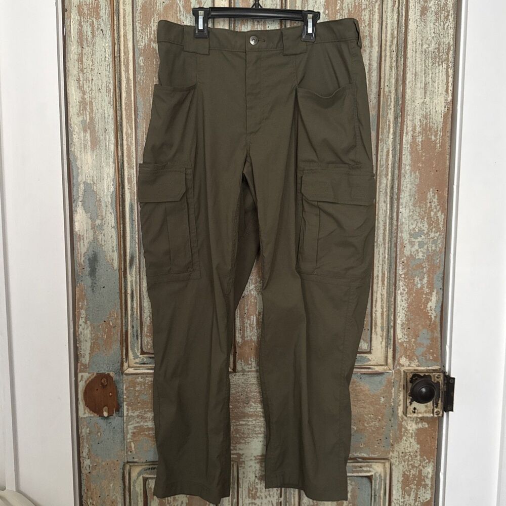 Duluth Trading Women’s Green Dry On The Fly Flex Cargo Pants L/28